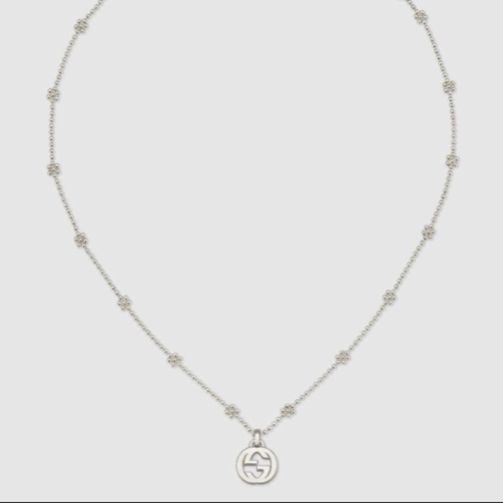 Gucci necklace